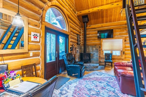 Pine Cabin Cabin in Custer