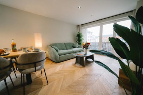 Balcony/Terrace, Living room