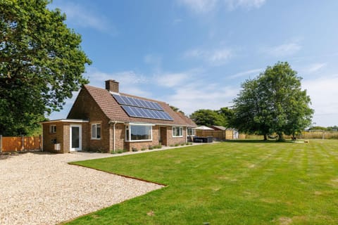 Property building, Garden, Garden view