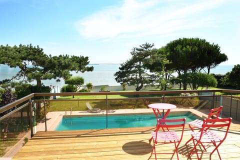 Day, Natural landscape, Garden, View (from property/room), Balcony/Terrace, Balcony/Terrace, Garden view, Pool view, Sea view, Swimming pool, Swimming pool, sunbed
