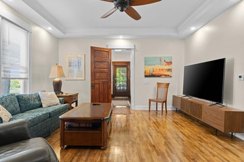 The Glarum House - Gorgeous Historic Home & AC! House in Elberta