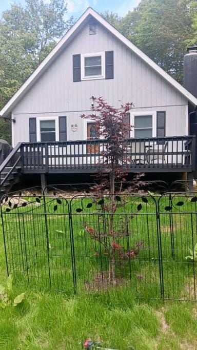 The Beautiful & Cozy Malvec Chalet House in Coolbaugh Township