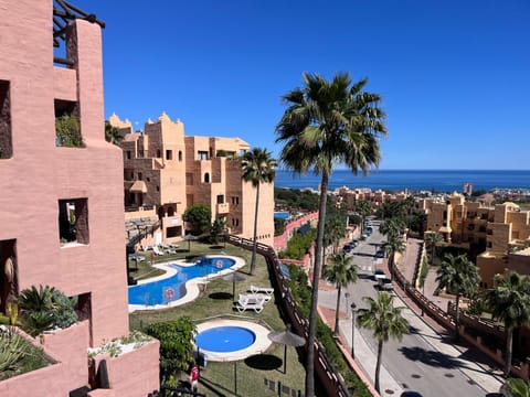 Property building, Neighbourhood, Sea view