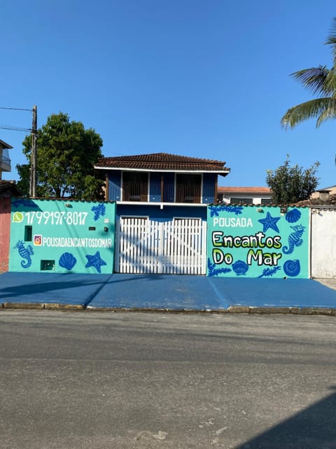 Property building, Day, Street view