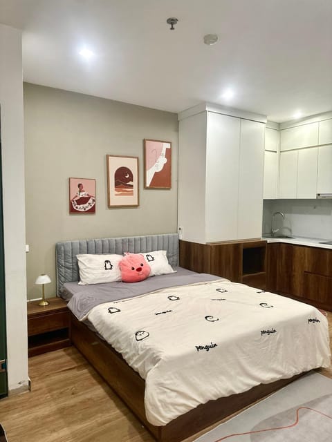 Kitchen or kitchenette, Bedroom