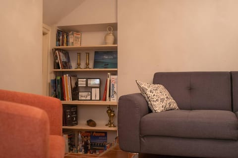 Communal lounge/ TV room, Living room