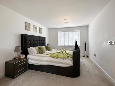 Colchester Spacious Double Rooms in CO4 Vacation rental in Colchester