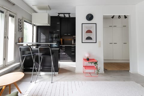 Kitchen or kitchenette, Living room, Seating area