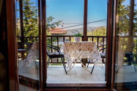 Natural landscape, Balcony/Terrace, Mountain view
