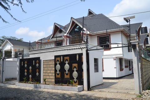 Property building, Street view
