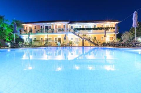 Facade/entrance, Pool view