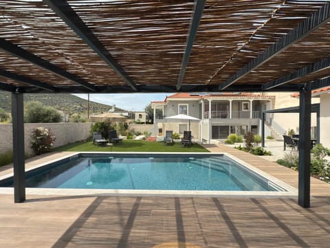 Property building, Pool view