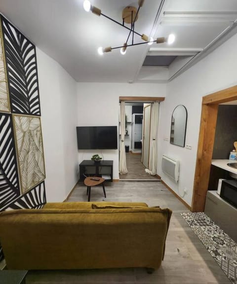 La petite loge de l'ile Apartment in Nantes