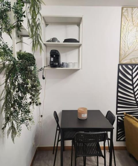 La petite loge de l'ile Apartment in Nantes