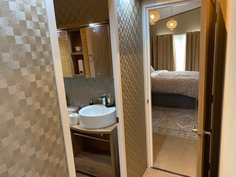 Edinburgh Lodge-Sleeps 6-Pet Friendly-Beach&Views House in Scotland