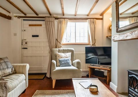 Poppy Cottage - Cosy 2 Bedroom, Perfect for Family! House in Stratford-upon-Avon