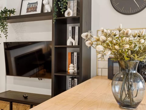 TV and multimedia, Living room, internet