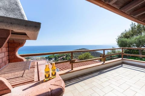 Incantevole Vista Mare, 450mt Spiaggia Kal'e Moru Apartment in Geremeas