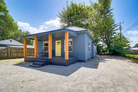 Eufaula Vacation Rental Walk to Lakeside Beaches! House in Longtown