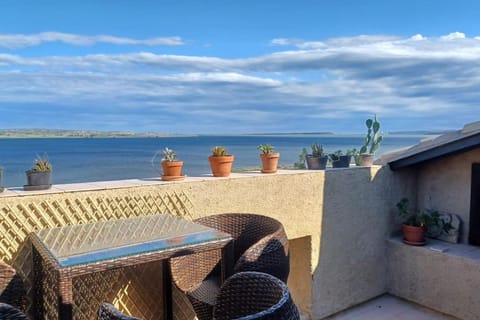 Natural landscape, Balcony/Terrace, Lake view, Sea view