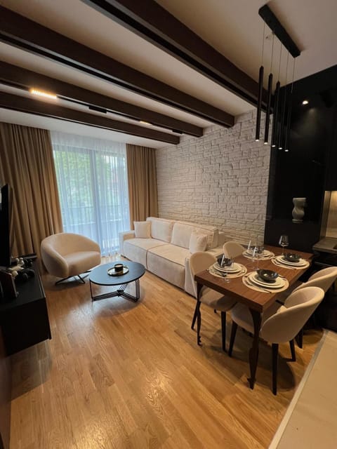 Living room, Seating area, Dining area