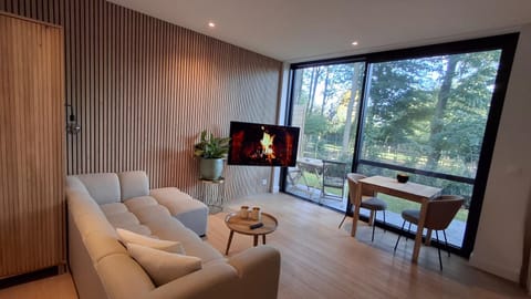 Privé studio in groene omgeving van Brugge fietsen & parkeerplaats inbegrepen Apartment in Bruges