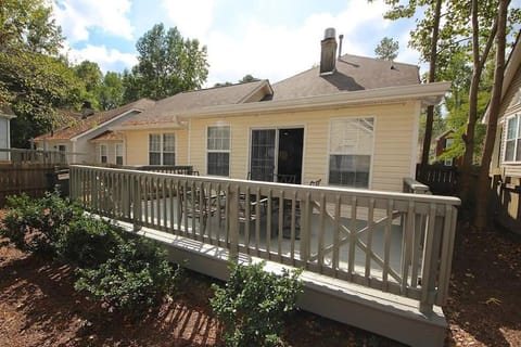 Spring, Day, Balcony/Terrace