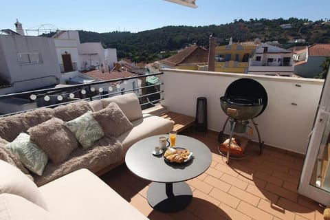 BBQ facilities, BBQ facilities, Balcony/Terrace, Seating area