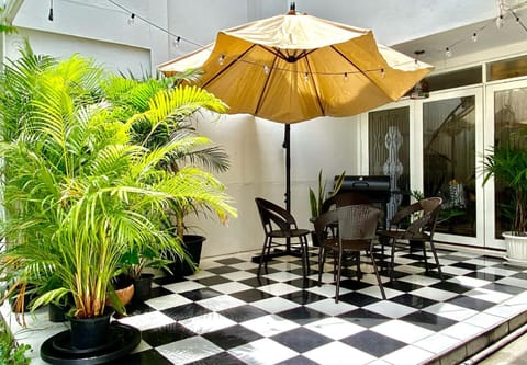 Seating area
