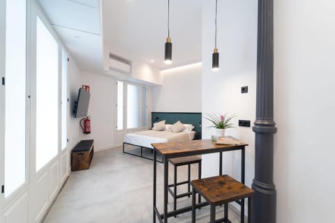 Dining area, Bedroom