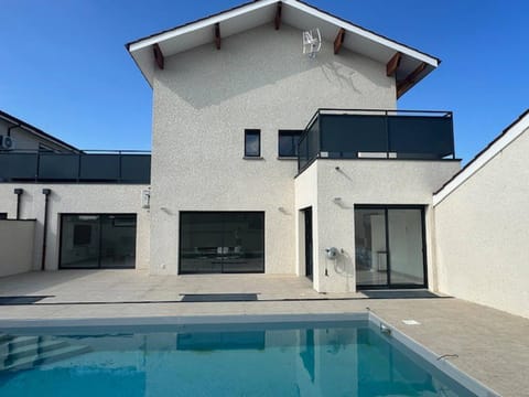 Other, Swimming pool