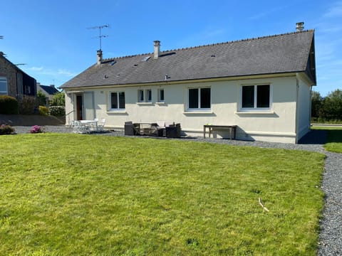Balcony/Terrace, Garden view