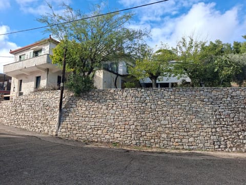 πλατανα Αστρους Αρκαδίας χωριατικο σπίτι για φυση και ηρεμία House in Argolis, Greece