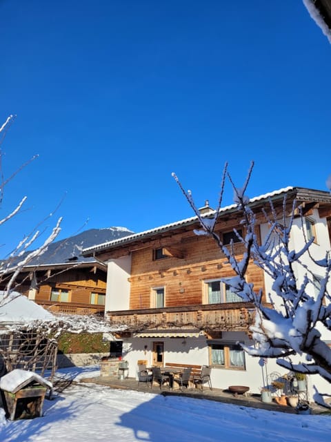 Property building, Winter