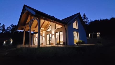 Property building, Balcony/Terrace