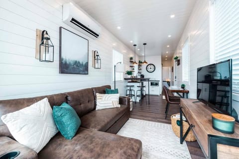 The Stardust Stunning Container Home House in Alpine