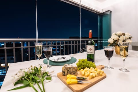 Food and drinks, Food, Dinner, Drinks