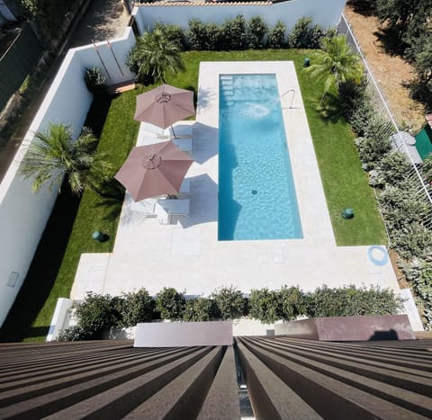 Garden, Garden view, Pool view, Swimming pool, sunbed
