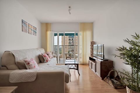 Apartamento en el centro de San Pedro Alcántara - LA LIBERTAD 3 5 4 Apartment in San Pedro de Alcántara