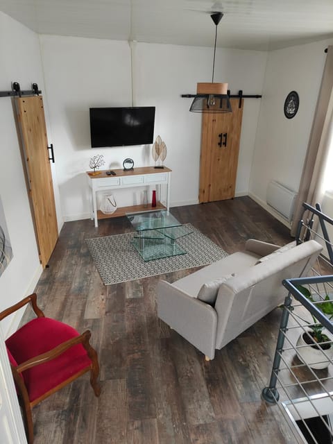 Communal lounge/ TV room, TV and multimedia