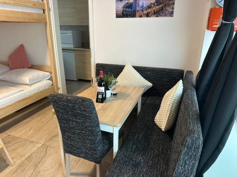 Bed, Living room, Photo of the whole room, Seating area, Dining area, Bedroom, Lunch, Lunch, Dinner, Dinner