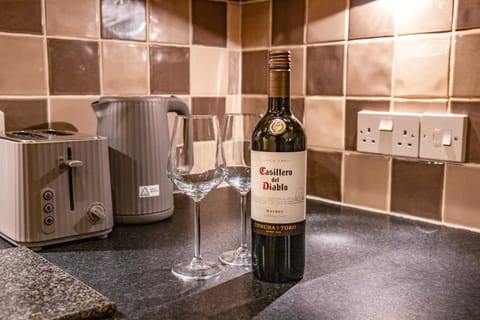 Drinks, Alcoholic drinks, minibar