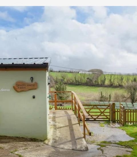 Property building, Natural landscape