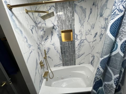 Hillside country cabin Cabin in Ohio