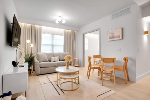 Vonder Miami Beach - Unit 12 Hotel in South Beach Miami