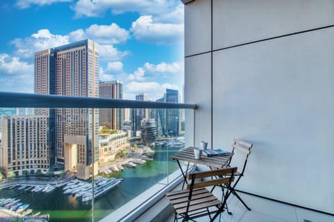 Property building, Patio, Day, View (from property/room), Balcony/Terrace, Living room, Seating area, Dining area, City view