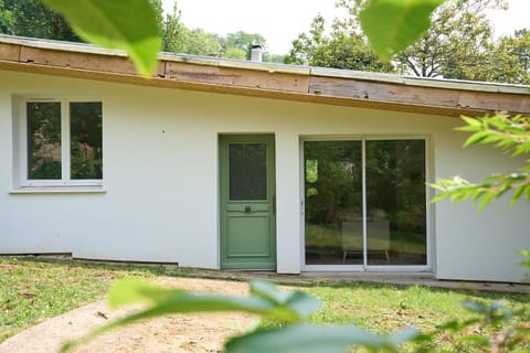 Property building, Garden, Garden view