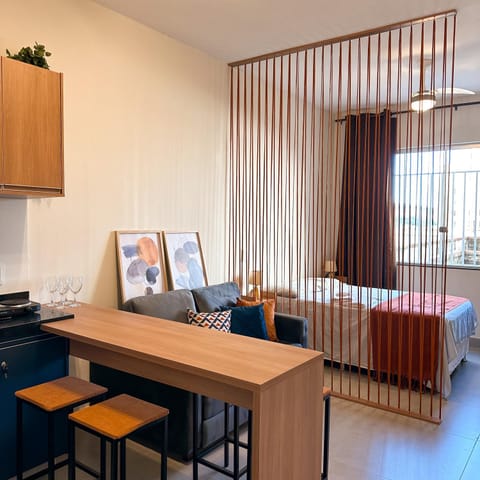 Kitchen or kitchenette, Seating area, Dining area