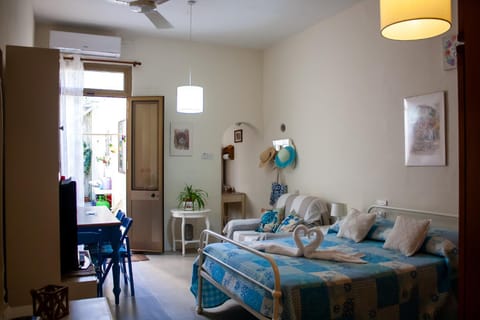 Living room, Bedroom