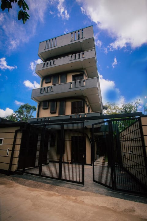 Property building, Day
